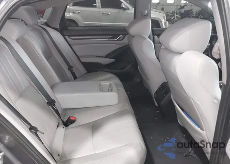 2018 Honda Accord Touring from USA, damaged, VIN 1HGCV1F98JA037658